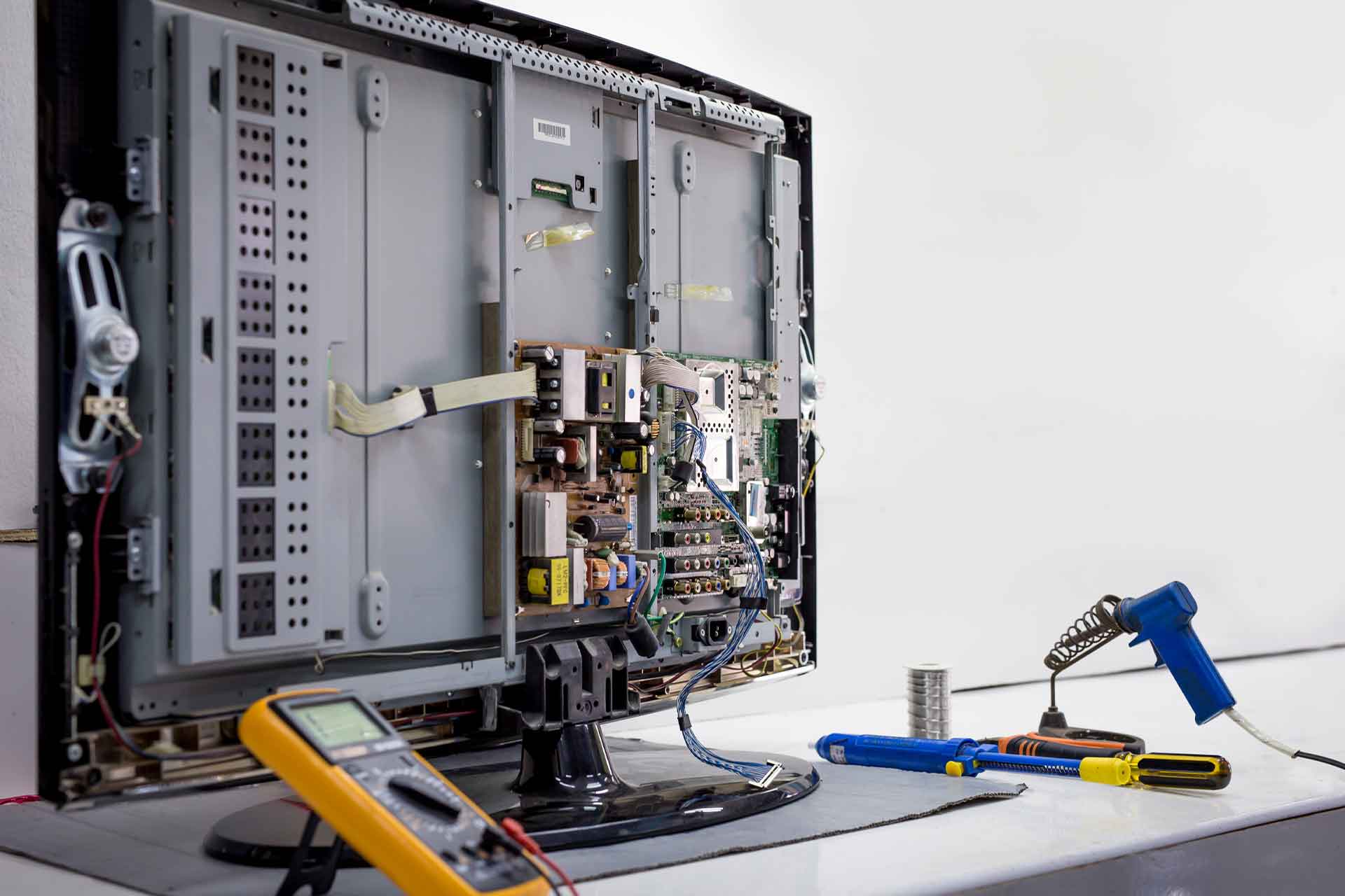 Foça Televizyon Servisi Foça TV tamiri görsel 2